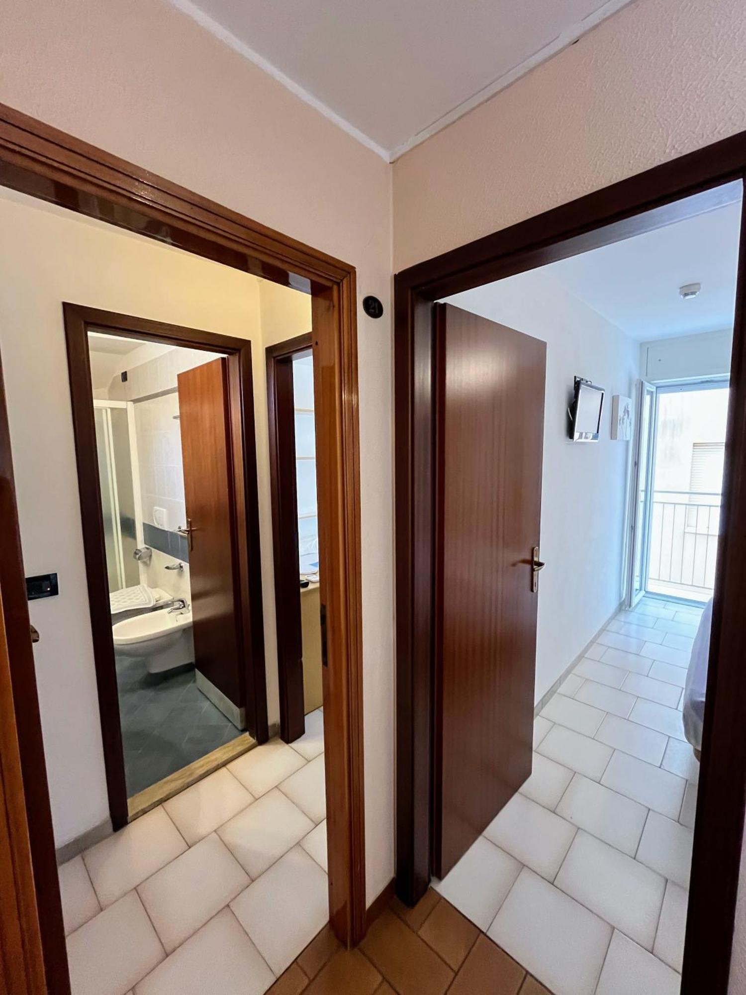 Albergo Villa Denny Rimini Oda fotoğraf